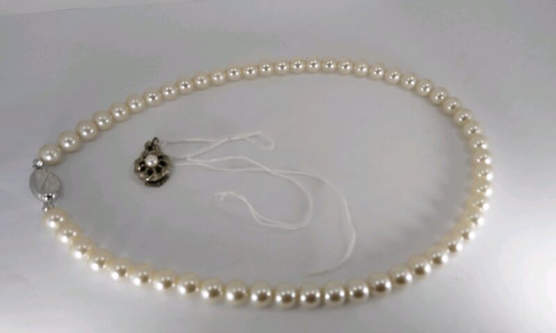 パール（真珠）ネックレスの糸・クラスプ（留め金）替え＠埼玉県所沢市スイショードー